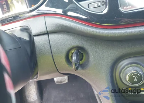 2015 Dodge Dart Sxt из США, поврежденный, VIN 1C3CDFBBXFD201347